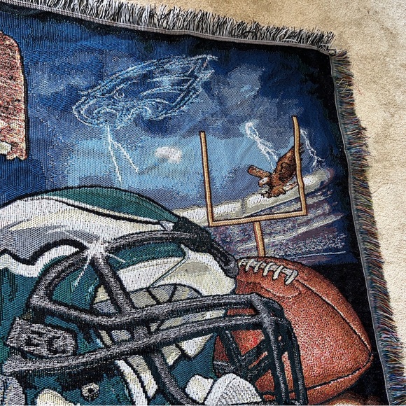 Philadelphia Eagles Vintage 90s Big Helmet Logo Woven Throw Blanket NFL PA - Picture 2 of 6